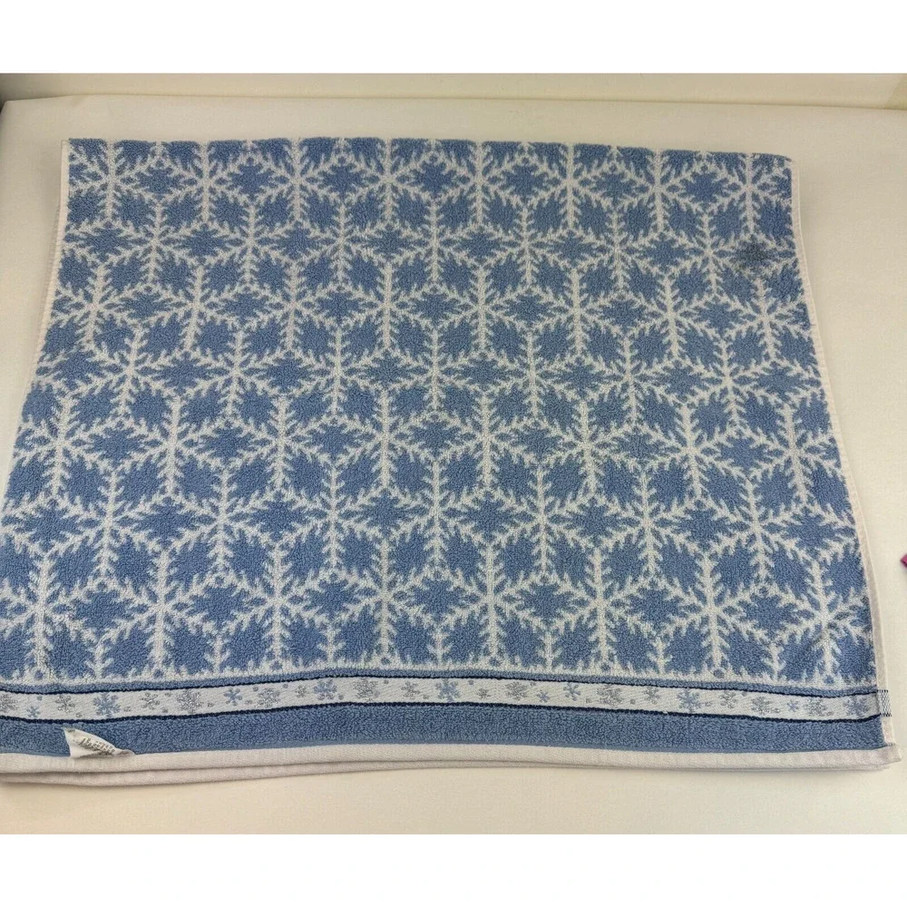 Vintage Bath Towel Cecil Sayday Set of 2 Snowman Snowflakes Blue white